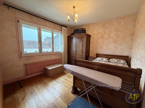 Vente maison Pons : 264 000 € - AJP Immobilier Pons