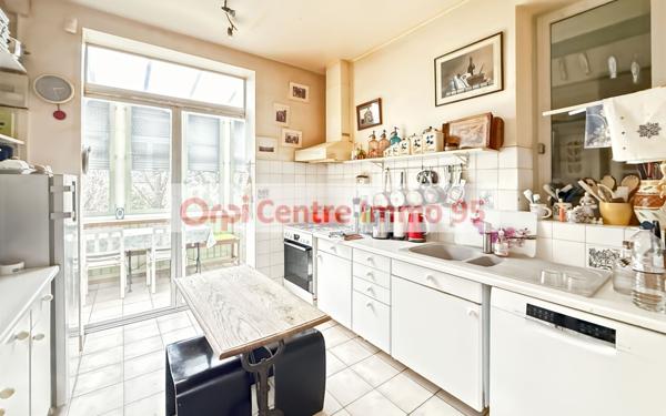 Maison à vendre    6 pièces • 161,82 m2 Argenteuil