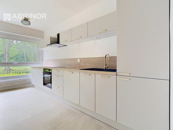 Lambersart - Superbe appartement traversant 3 chambres, garage et cave LAMBERSART