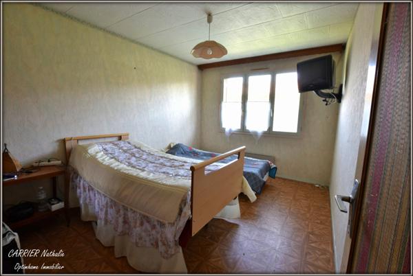 Maison avec grand terrain