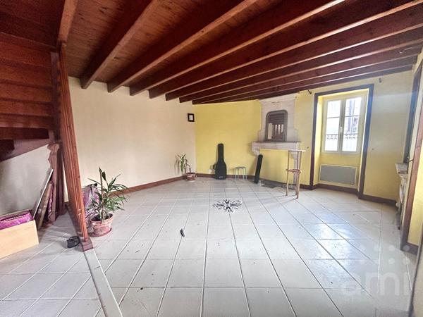 Maison Coulonges Sur L Autize 5 pièce(s) 183.90 m2