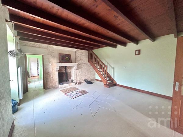 Maison Coulonges Sur L Autize 5 pièce(s) 183.90 m2