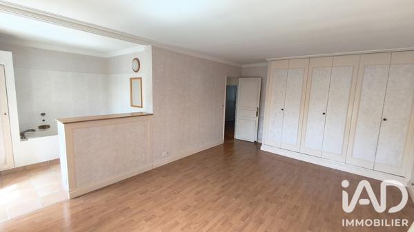 Maison à vendre 8 pièces 200 m² Châteauroux