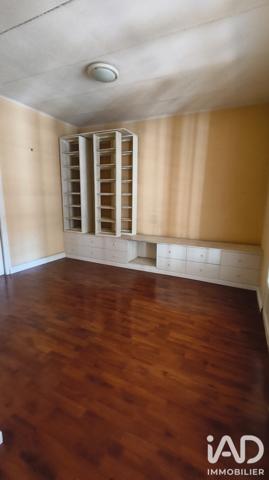 Maison à vendre 8 pièces 200 m² Châteauroux