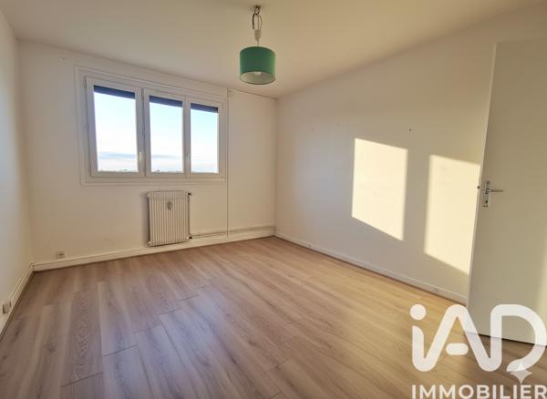 Appartement à vendre 4 pièces 81 m² Luisant