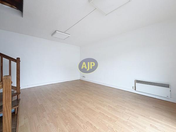 Anglet : 675 € - AJP Mateille Immobilier Biarritz