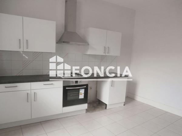 Location Maison 5 pièces 100.3 m² - 304 AVENUE DU MARECHAL FOCH Mont- De-marsan 40000