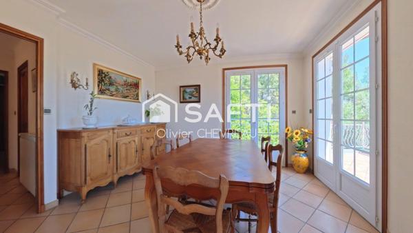 Grande villa familiale 6 chambres vue dégagée