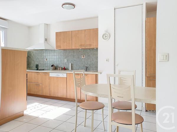 Appartement F5 à vendre  5 pièces - 102 m2 REZE - 44