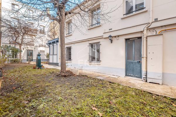 Appartement Paris 1 pièce(s) 27.49 m2