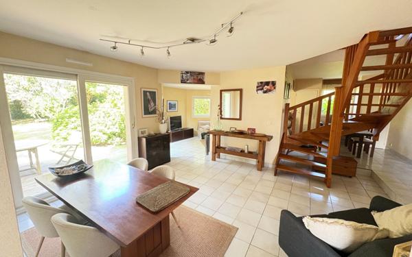 Maison à vendre    5 pièces • 161 m2 Guérande