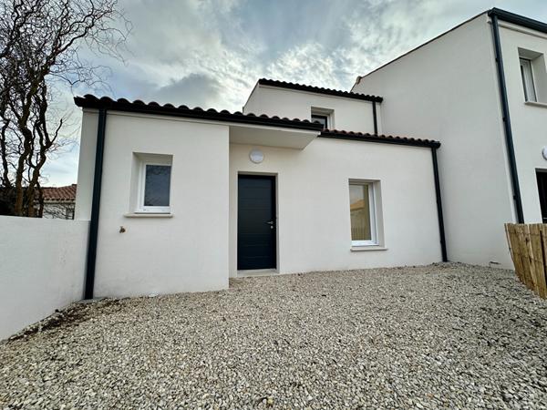 MAISON BBC NEUVE climatisée de 98,04m² 3ch ? 2 SDB ? 2 WC sur terrain de 192m²