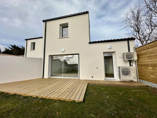 MAISON BBC NEUVE climatisée de 98,04m² 3ch ? 2 SDB ? 2 WC sur terrain de 192m²
