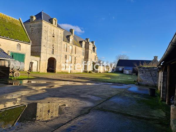 Maison
         9 pièces
        - 250 m² Exclusivité