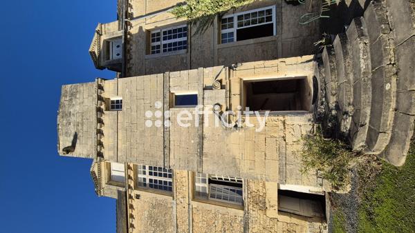 Maison
         9 pièces
        - 250 m² Exclusivité