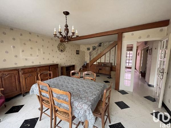 Maison 6 pièces de 127 m² à Lallaing (59167)