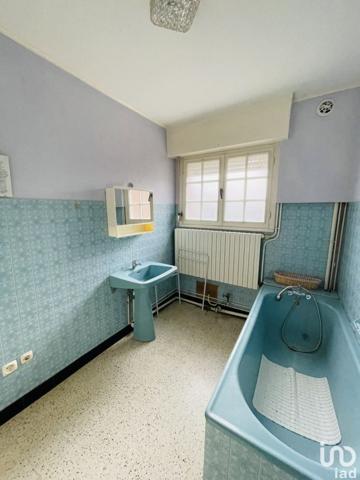 Maison 6 pièces de 127 m² à Lallaing (59167)