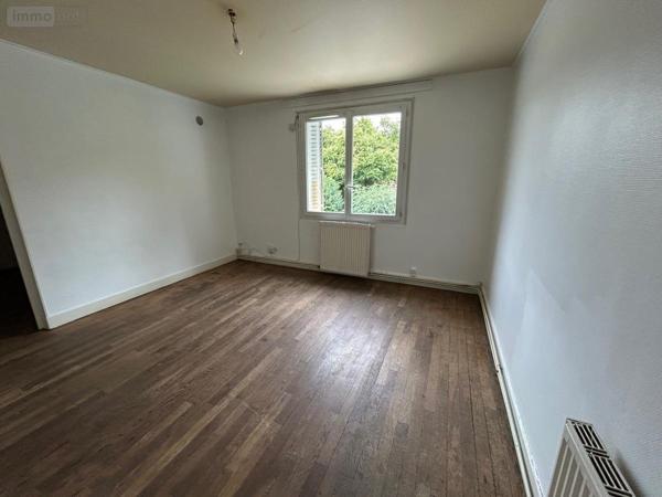 Appartement à louer à Buellas dans l'Ain (01310), ref : 01065-L383