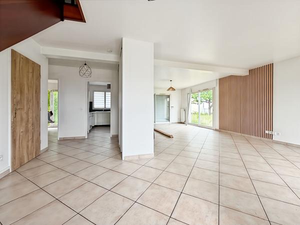MAISON 6 PIÈCES 126 M² PRINGY, QUARTIER CALME ET FAMILIAL