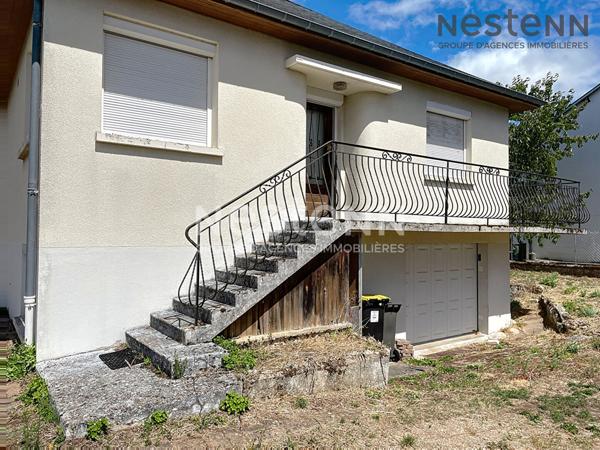 Maison de 92 m² à La Chaussée-Saint-Victor, 6 pièces avec sous-sol complet dans un quartier résidentiel paisible. Ne manquez pas cette belle opportunité !