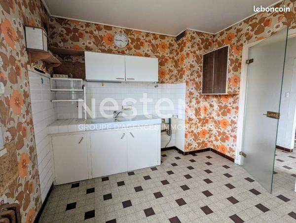 Maison de 92 m² à La Chaussée-Saint-Victor, 6 pièces avec sous-sol complet dans un quartier résidentiel paisible. Ne manquez pas cette belle opportunité !