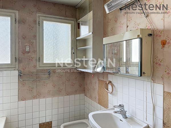 Maison de 92 m² à La Chaussée-Saint-Victor, 6 pièces avec sous-sol complet dans un quartier résidentiel paisible. Ne manquez pas cette belle opportunité !