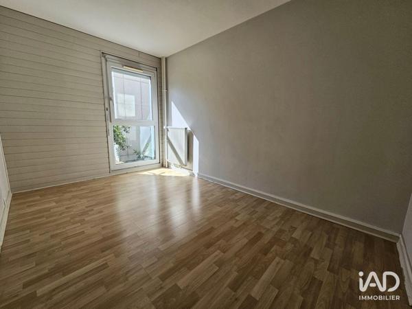 Appartement à vendre 3 pièces 66 m² Pantin
