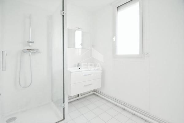 Boulogne Billancourt DERNIER ETAGE 2 pièces, et 32 m2 de TERRASSES !