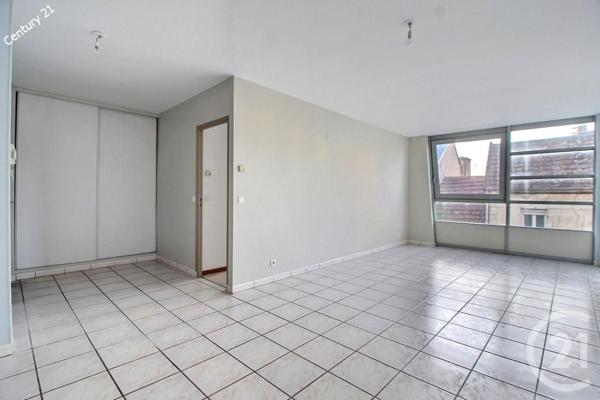 Appartement F2 à vendre  2 pièces - 55,50 m2 CHATEAU THIERRY - 02