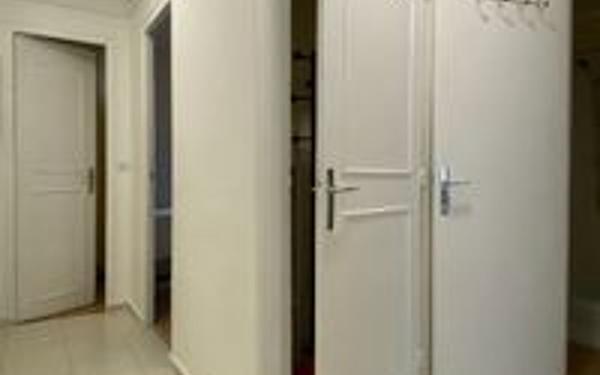 Appartement à louer    2 pièces • 42,38 m2 Saint-Maur-des-Fossés