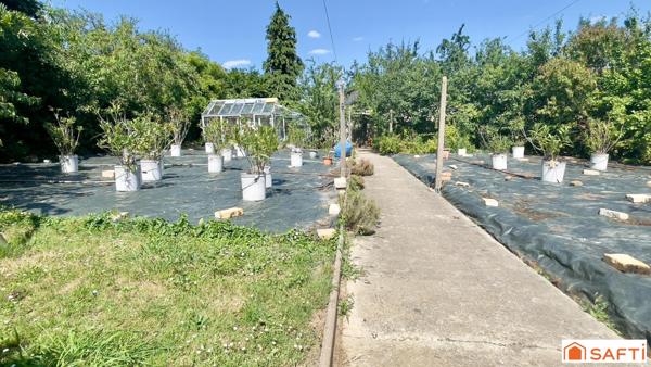 Entre le POLE SANTE et le LECLERC