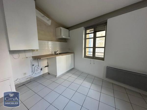 Appartement à louer 2 pièces 49.7m² Avignon (84000)