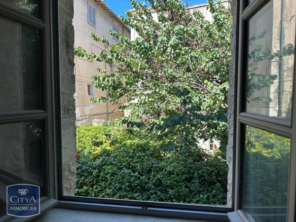 Appartement à louer 2 pièces 49.7m² Avignon (84000)