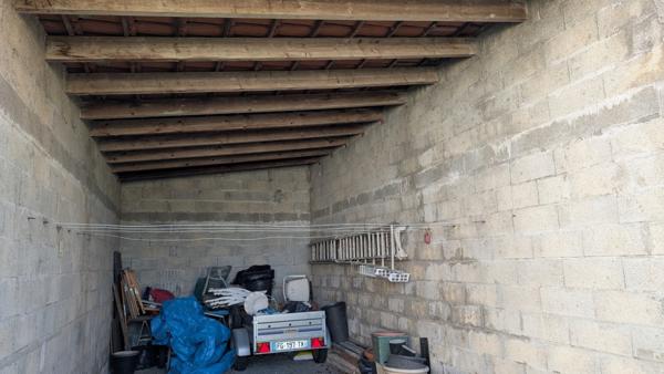 Garage  57 m²
