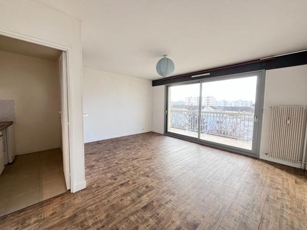 TYPE 1, REIMS - SAINT MARCEAUX