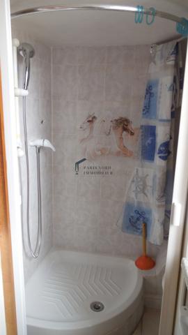 Aulnay-sous-Bois (93600) Idéal investisseur F1 meublé ( locataire depuis 2019 avec garantie assurance GLI) à 2 pas du RER B