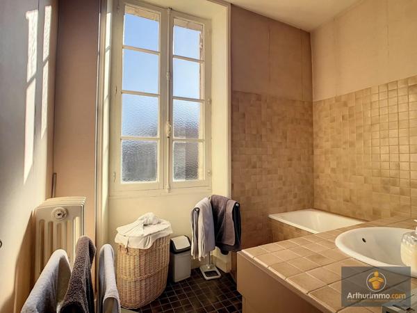 Vente Maison 18 pièces 426 m2 à Le Buisson-de-Cadouin