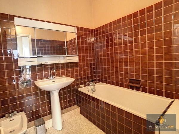 Vente Maison 18 pièces 426 m2 à Le Buisson-de-Cadouin