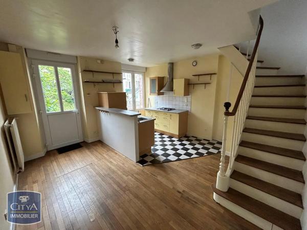 Maison à louer 2 pièces 44m² Laval (53000)