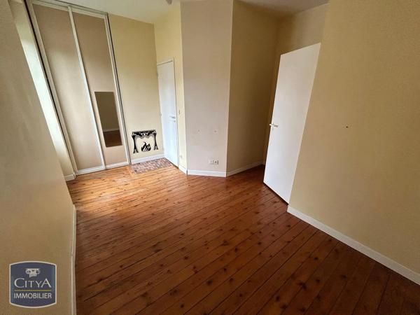 Maison à louer 2 pièces 44m² Laval (53000)
