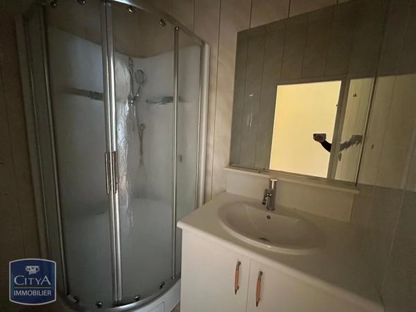 Maison à louer 2 pièces 44m² Laval (53000)