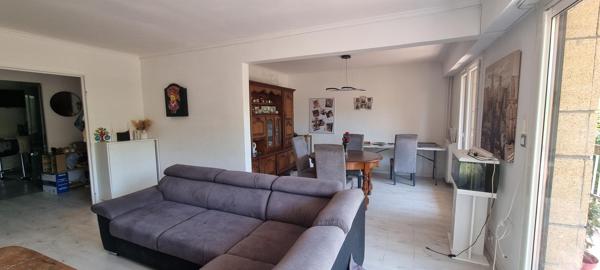 Aix en Provence: Appartement avec terrasse et jardin