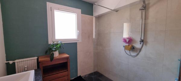 Aix en Provence: Appartement avec terrasse et jardin