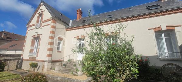 Maison en pierre de 190 m²