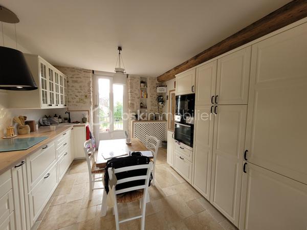 Maison en pierre de 190 m²