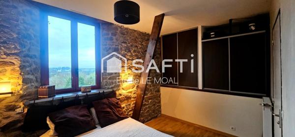 Longère à fort potentiel avec dépendances et terrain 1643m2 constructible