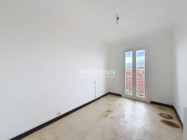 Perpignan Appartement 3 pièces et cave .