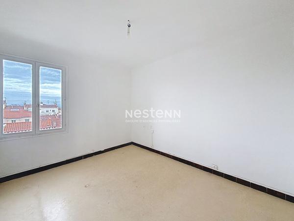 Perpignan Appartement 3 pièces et cave .