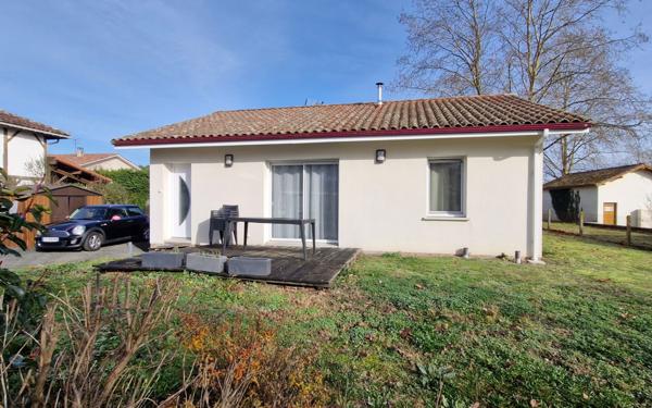 Maison à vendre    4 pièces •  Lesgor