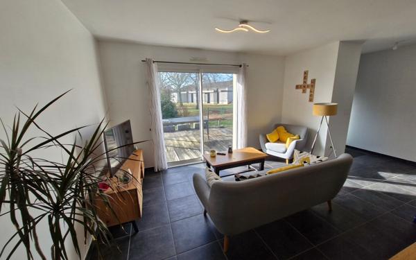 Maison à vendre    4 pièces •  Lesgor